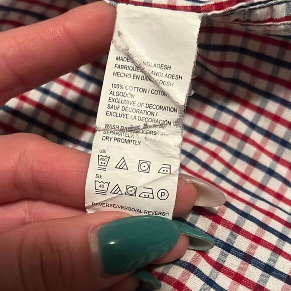 Izod Men’s Multicolored Striped pattern Button Down Shirt - Picture 9 of 10